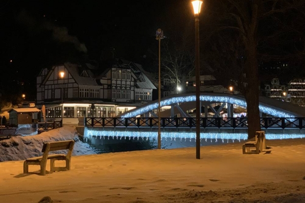 Kolęda dla obecnych // A Christmas carol for those present